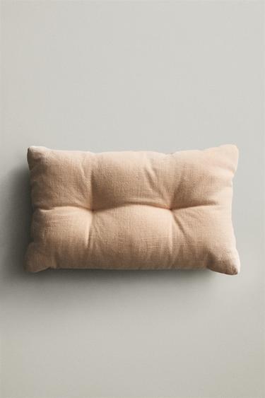 PLAIN CUSHION WITH TOPSTITCHING - Pale pink by Zara