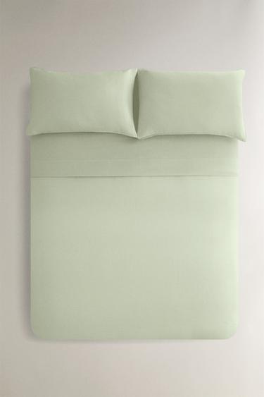 WASHED LINEN DUVET COVER (140 GSM) - Light green by Zara