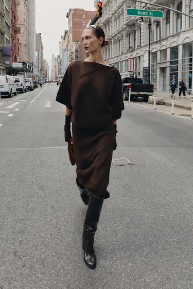 Zara {名称} - {颜色}