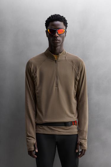 POLARTEC© QUARTER-ZIP SWEATSHIRT - camel by Zara