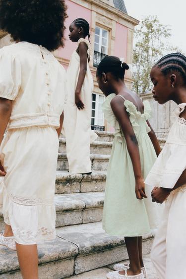 EMBROIDERED MIDI SKIRT - Ecru by Zara