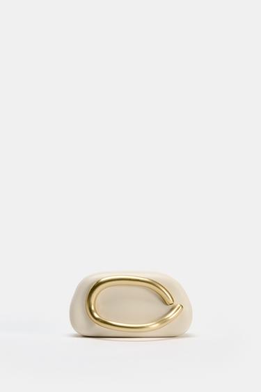 GOLD CLASP MINAUDIÈRE - white by Zara