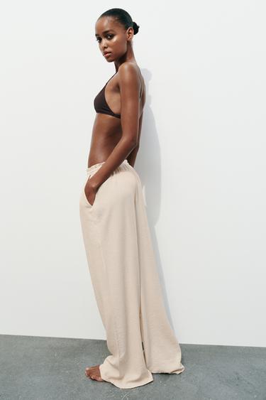 Zara {名称} - {颜色}