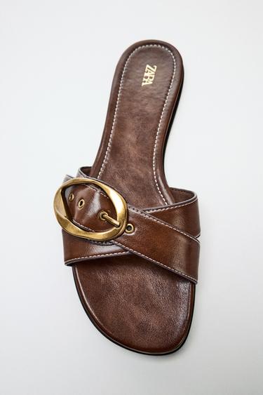 FLAT SANDALS WITH BUCKLE - Brown by Zara