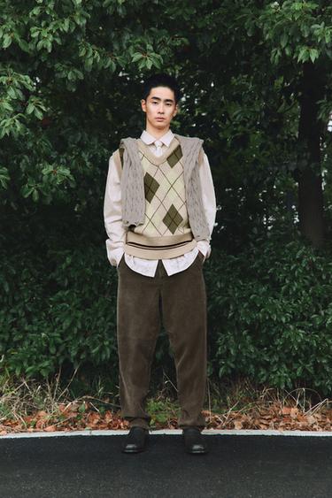 Zara {名称} - {颜色}