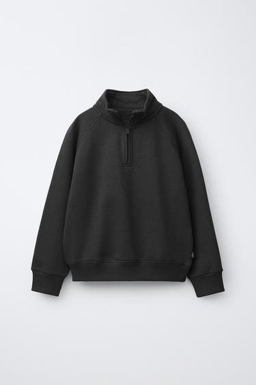 LABEL DETAIL PLAIN SWEATSHIRT - Black by Zara