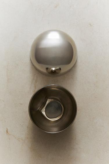 SMALL ROUND STAINLESS STEEL BOX - Silver by Zara