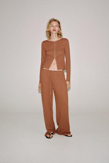 Zara {名称} - {颜色} - 0 图片