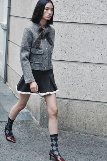 Zara {名称} - {颜色}