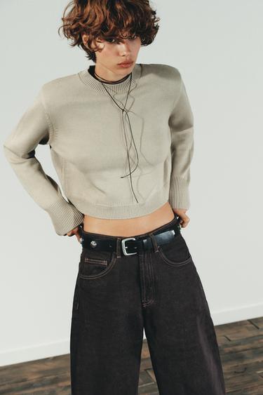 CROPPED KNIT SWEATER WITH SHOULDER PADS - Stone by Zara