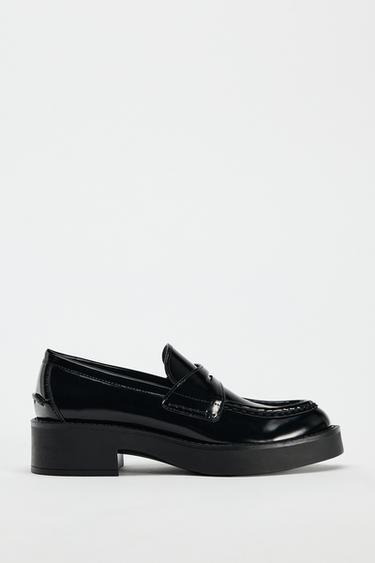 PATENT LOAFERS - Black by Zara