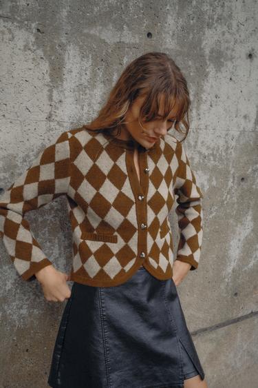 Zara {名称} - {颜色} - 0 图片