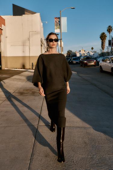 Zara {名称} - {颜色}