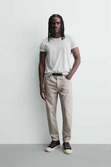 Zara {名称} - {颜色}