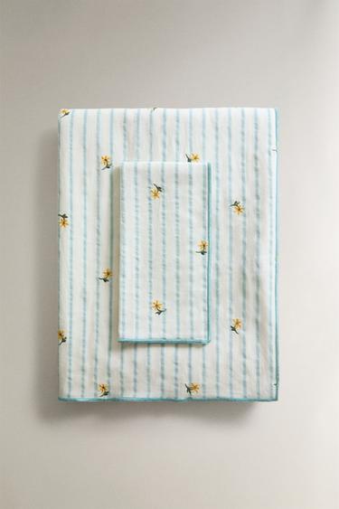 STRIPED TABLECLOTH WITH FLORAL EMBROIDERY - Blue by Zara