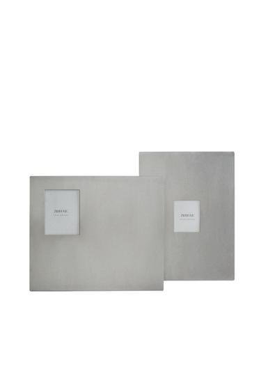 MINIMALIST METAL PHOTO FRAME - Silver by Zara