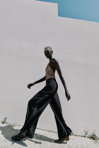 Zara {名称} - {颜色}