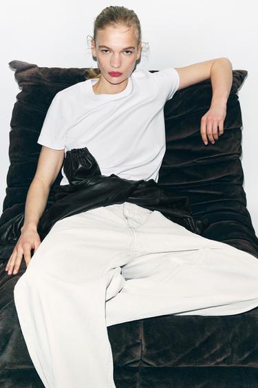 SHORT SLEEVE INTERLOCK T-SHIRT - White by Zara