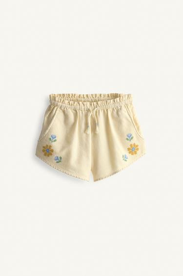 CROSS-STITCH EMBROIDERED FLORAL BERMUDA SHORTS - LIMITED EDITION - Cream by Zara