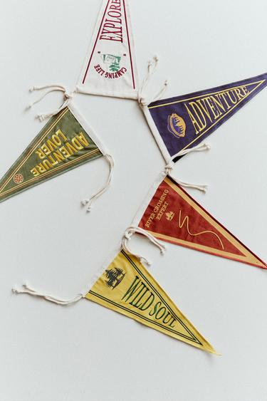 DECORATIVE BUNTING (PACK OF 5) - Multicoloured by Zara