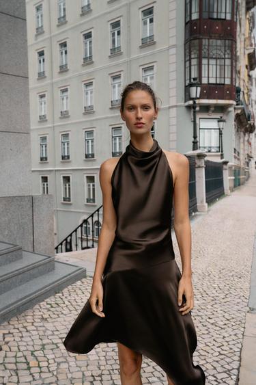 Zara {名称} - {颜色}