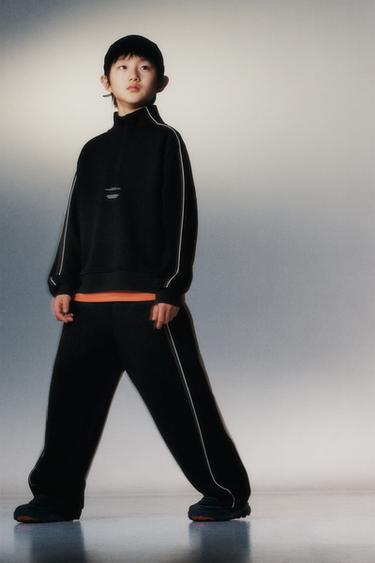 Zara {名称} - {颜色}