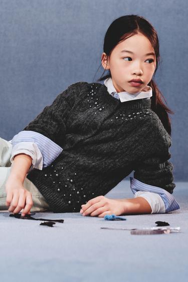 Zara {名称} - {颜色}