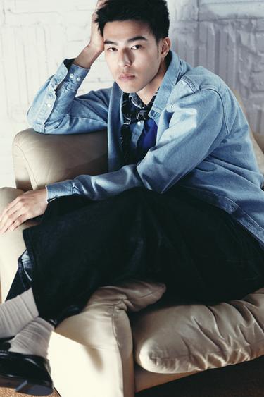 Zara {名称} - {颜色}