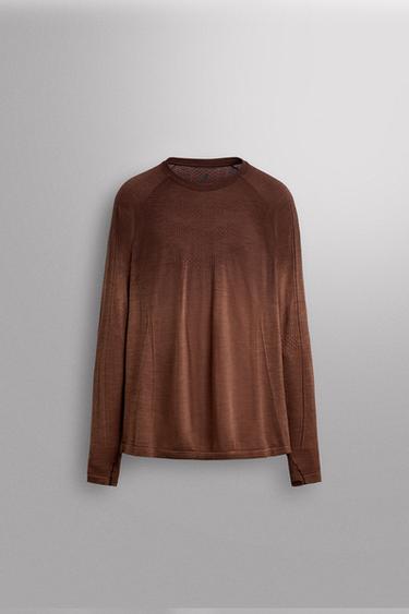 CONTRAST SEAMLESS TECHNICAL T-SHIRT - Brown by Zara