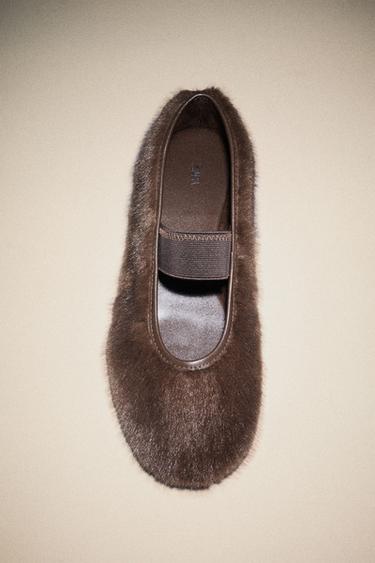 FAUX SHEEPSKIN BALLERINA - Chocolate Brown by Zara