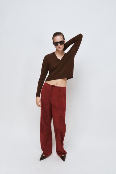 100% EXTRA-SOFT V-NECK WOOL JUMPER - Brown by Zara