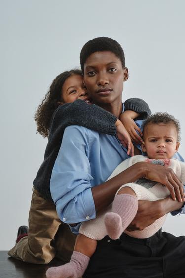 Zara {名称} - {颜色}