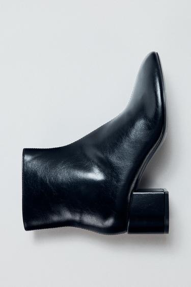 BLOCK HEEL ANKLE BOOTS - Black by Zara