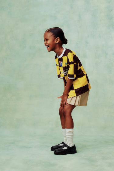 Zara {名称} - {颜色}