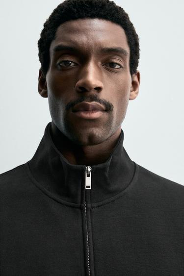 INTERLOCK ZIP-UP SWEATSHIRT - Black by Zara