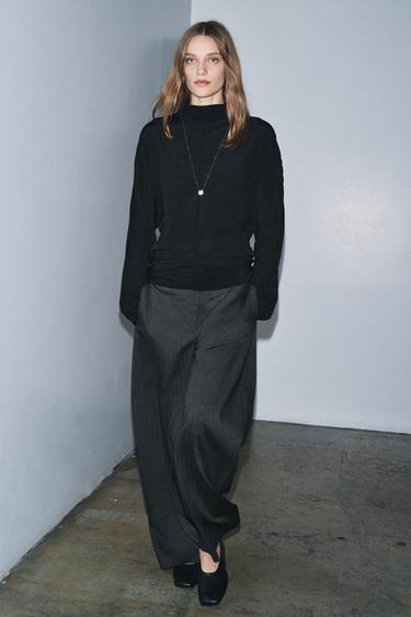 ZW COLLECTION FLOWING BLOUSE - Black by Zara