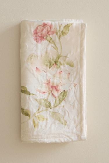 PACK OF FLORAL JACQUARD NAPKINS (PACK OF 2) - Pink by Zara