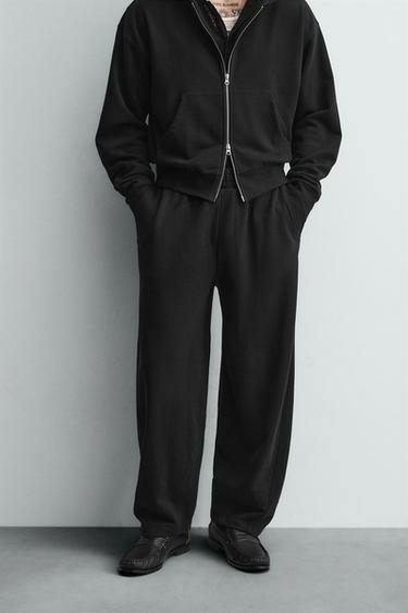 BALLOON FIT JOGGING TROUSERS - Black by Zara
