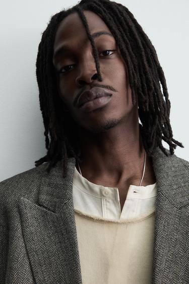 Zara {名称} - {颜色}