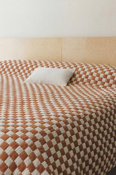 CHECK COTTON QUILTED BEDSPREAD - 772 by Zara