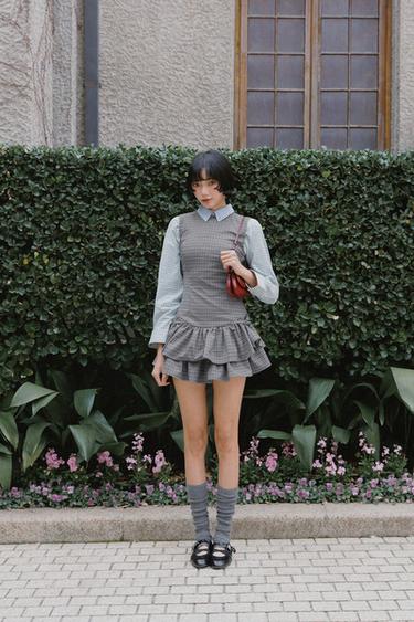 Zara {名称} - {颜色}