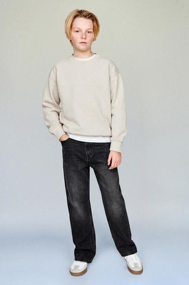 Zara {名称} - {颜色}