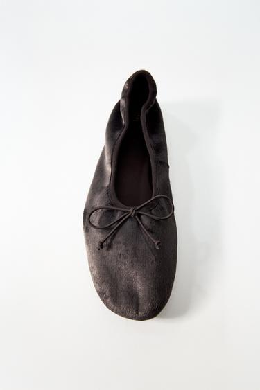 Zara {名称} - {颜色}