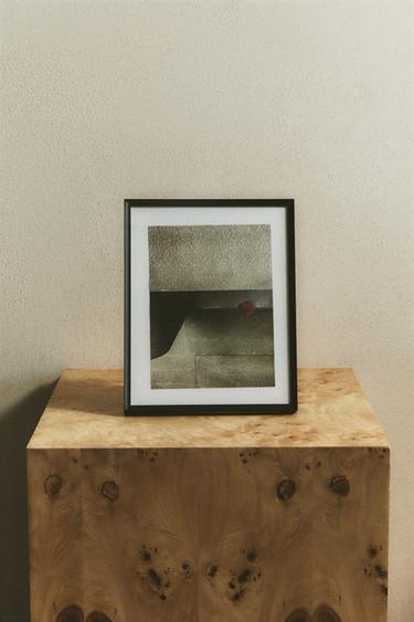 BLACK METAL PHOTO FRAME - Black by Zara