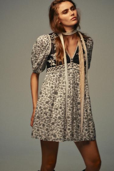 Zara {名称} - {颜色}