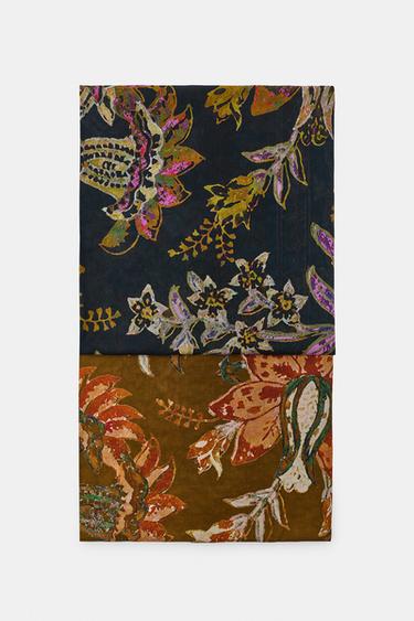 Zara {名称} - {颜色}