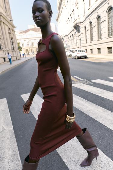 Zara {名称} - {颜色}