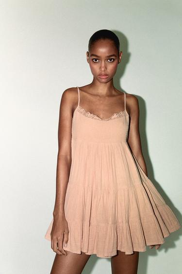 SHORT GAUZE DRESS WITH LACE - Pastel pink by Zara