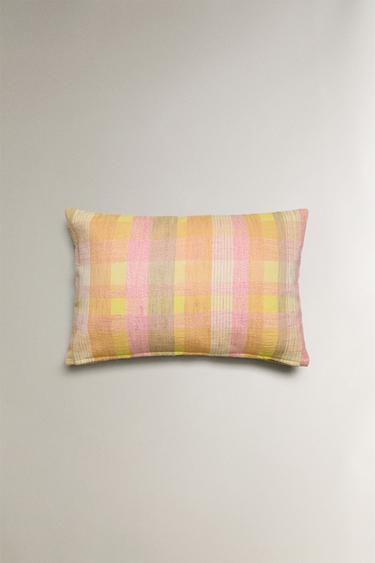 CHECK CUSHION COVER - Pink by Zara
