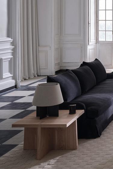 Zara {名称} - {颜色}